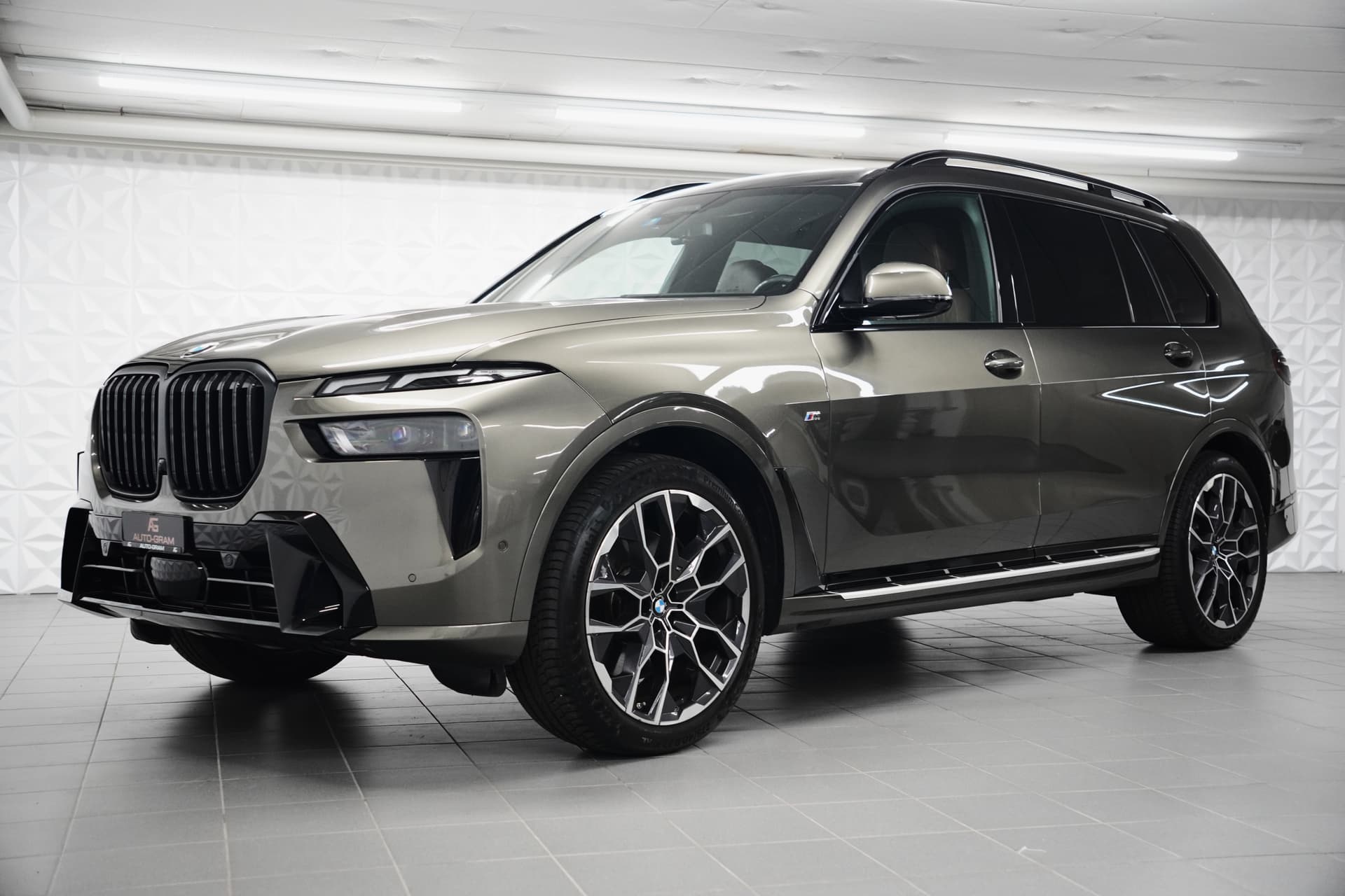 BMW X7 xDrive 48V 40d M Sport Pro Steptronic
