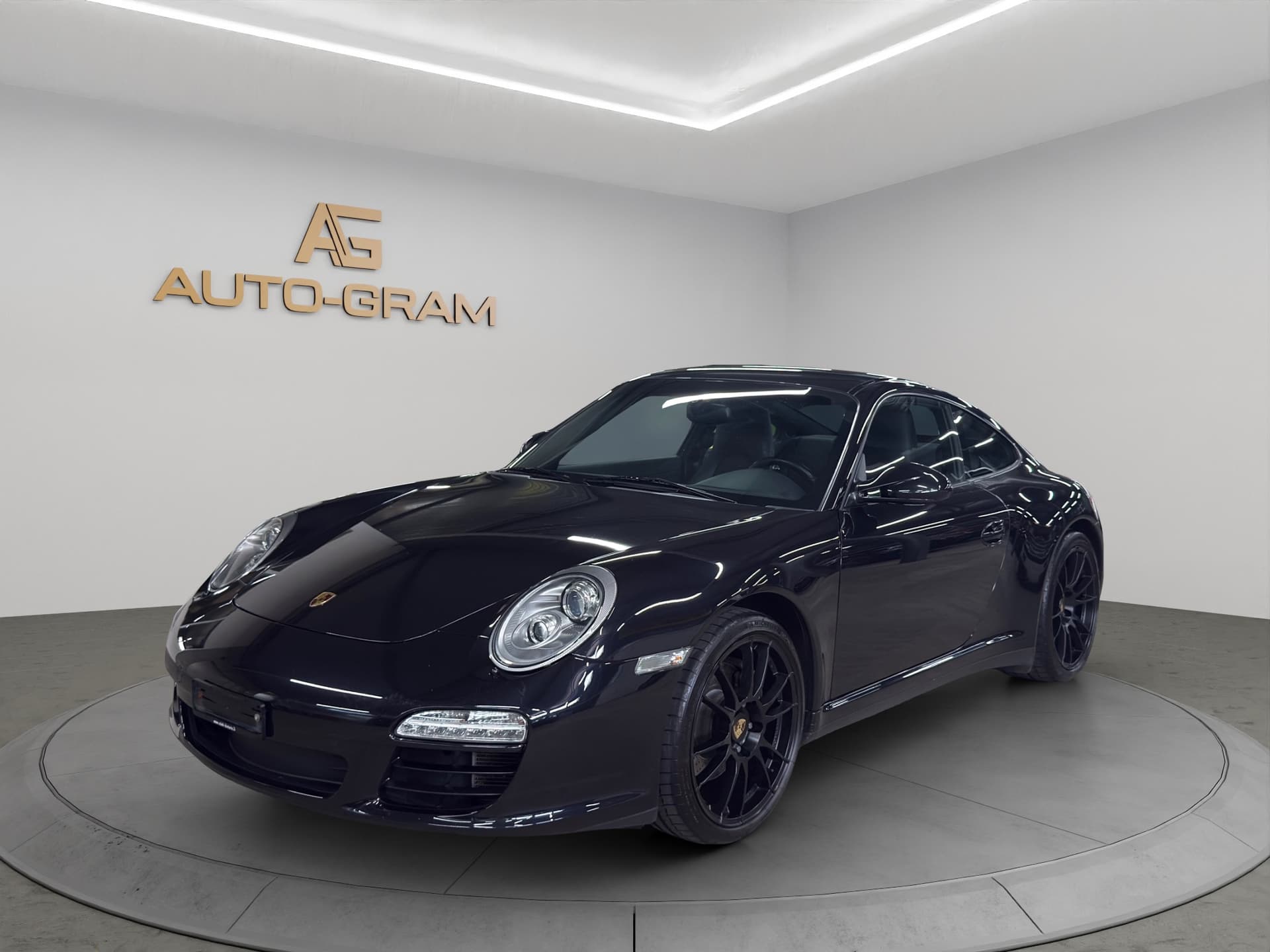 Porsche 911 Carrera 4