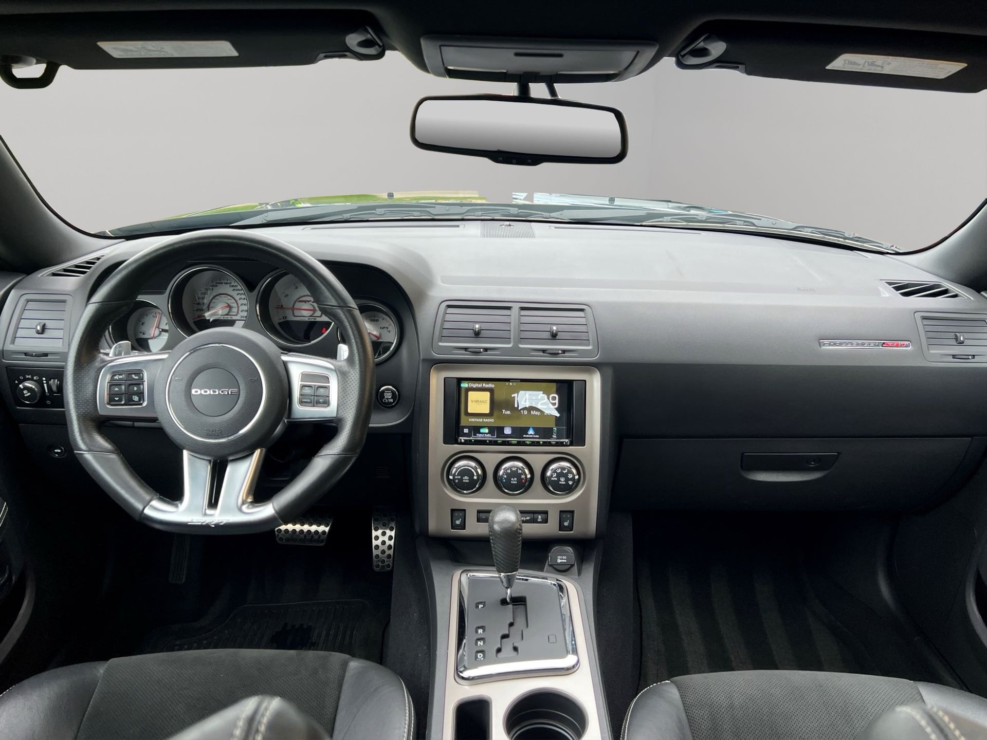 Dodge Challenger SRT8 6.4 HEMI – Bild 14