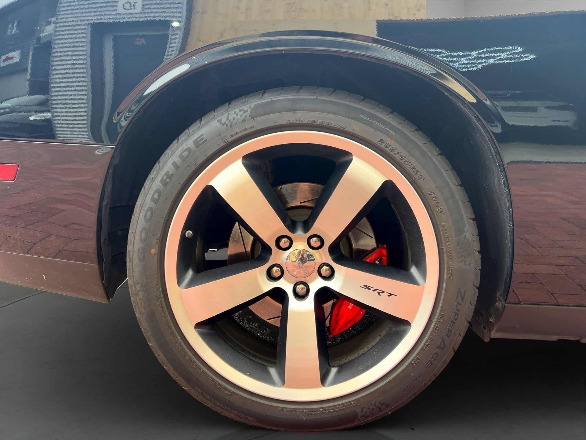 Dodge Challenger SRT8 6.4 HEMI – Bild 9