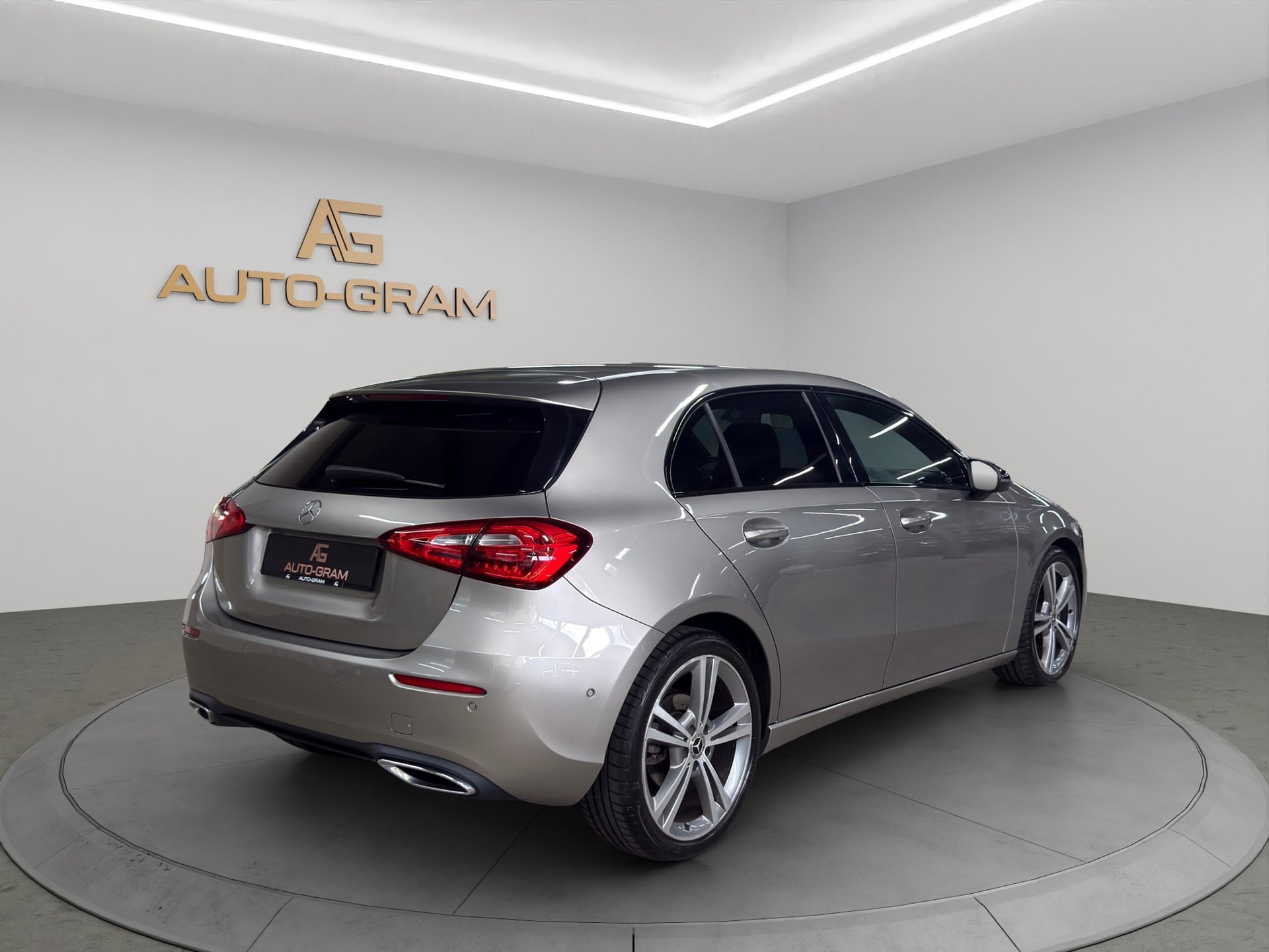 Mercedes-Benz A 200 d 8G-DCT – Bild 5