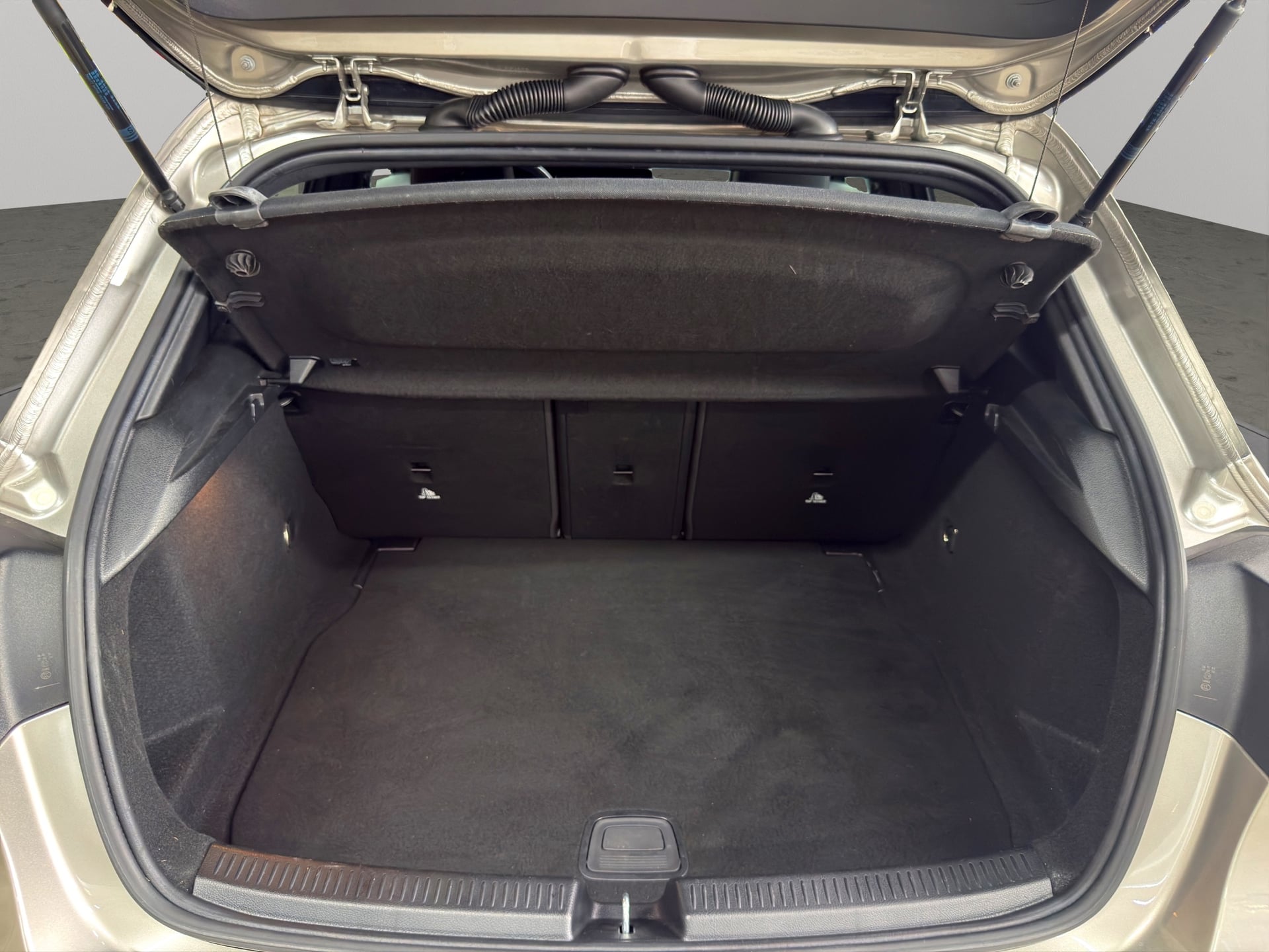 Mercedes-Benz A 200 d 8G-DCT – Bild 26