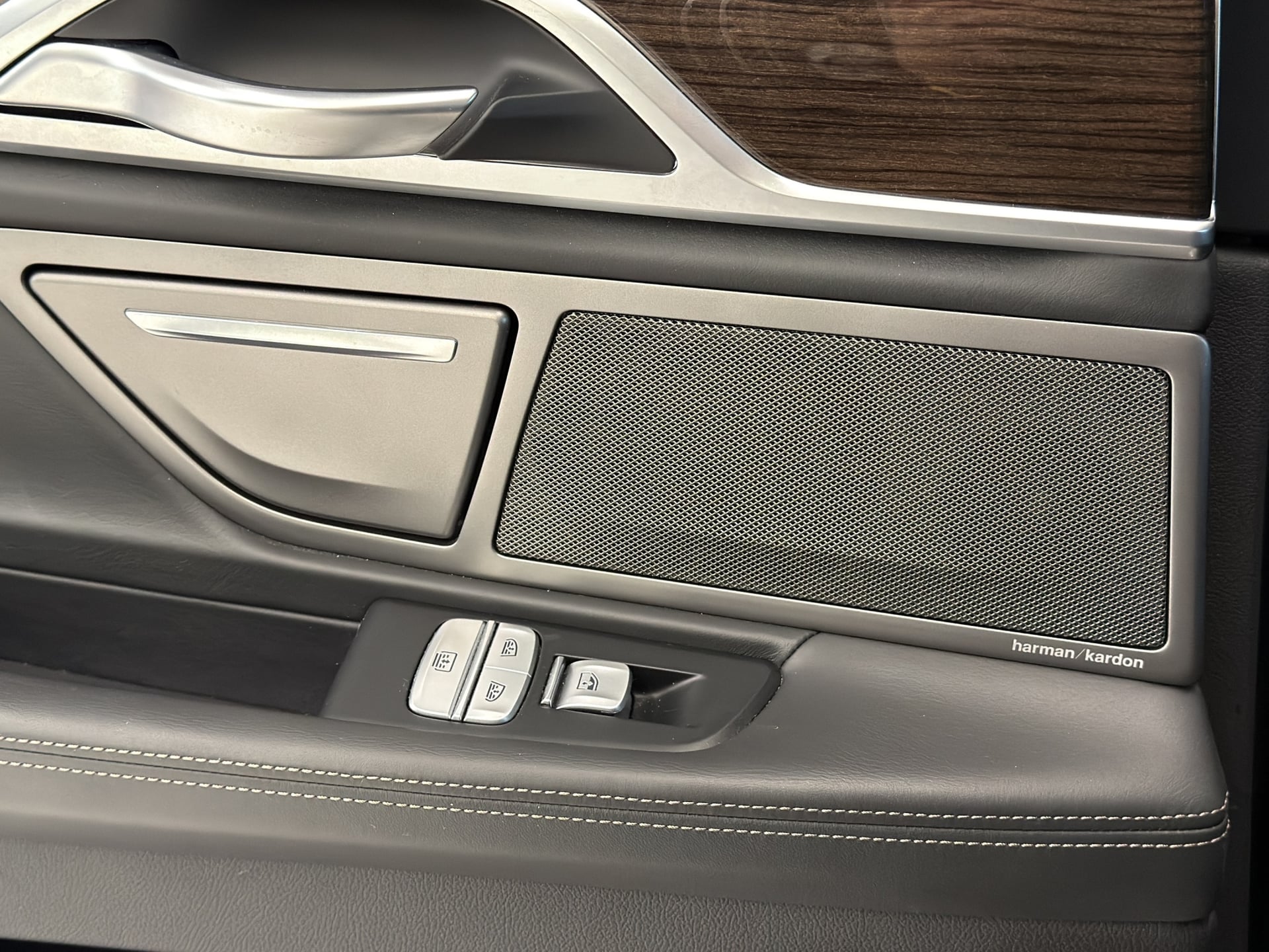 BMW 730d xDrive Steptronic – Bild 22