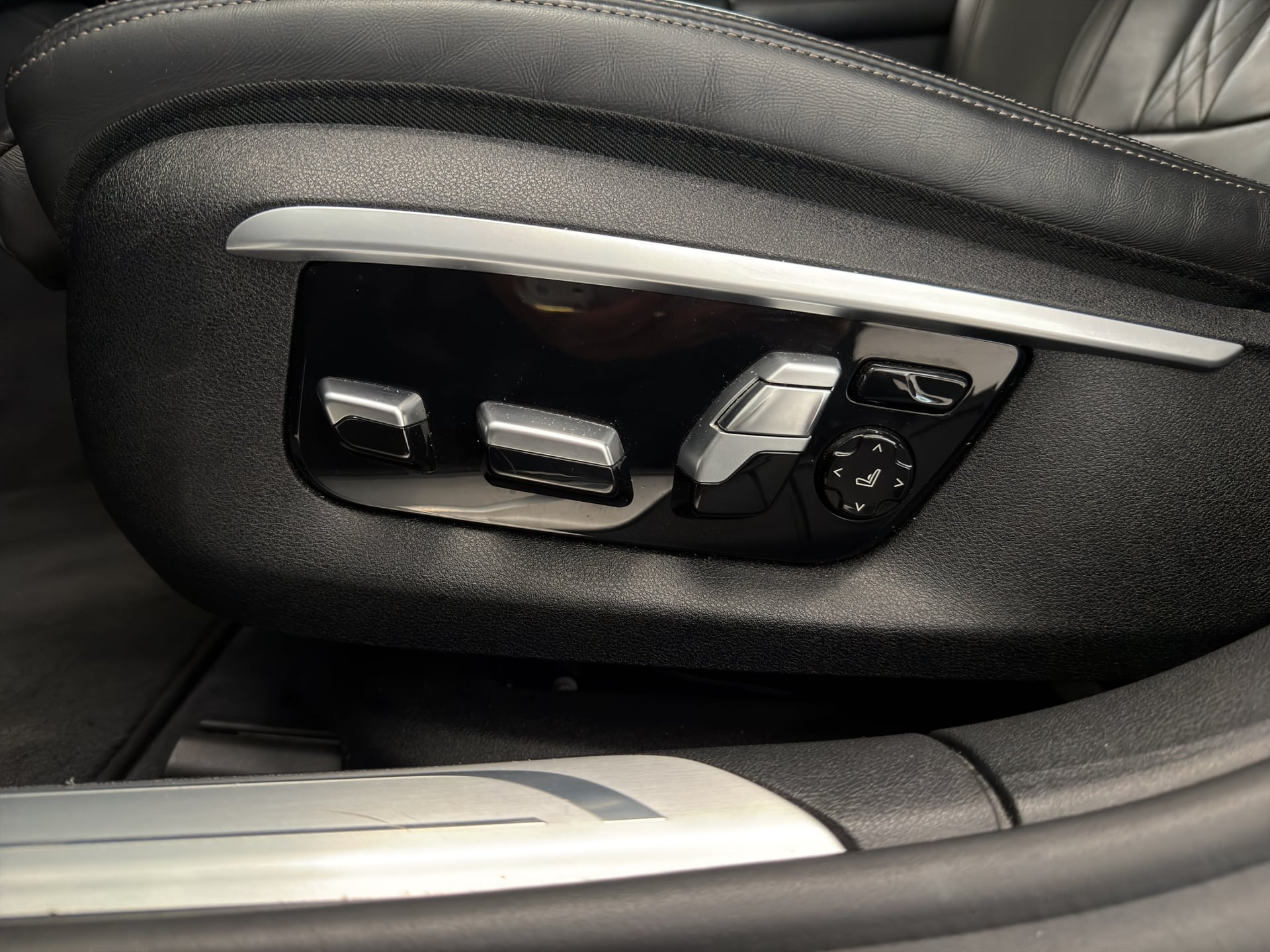 BMW 730d xDrive Steptronic – Bild 20