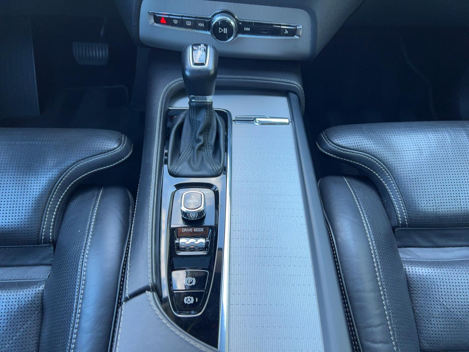 Volvo XC90 D5 AWD Inscription Geartronic – Bild 21