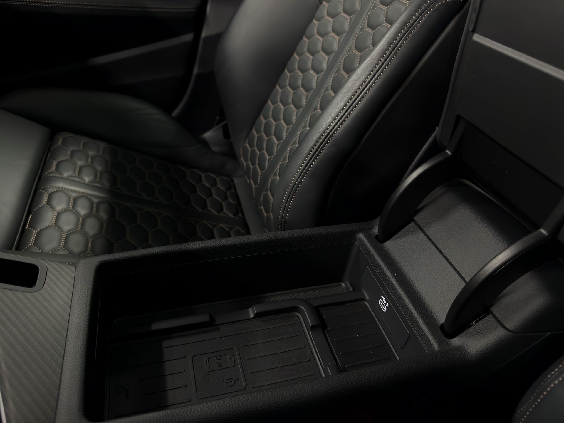 Audi RS4 Avant quattro tiptronic – Bild 24