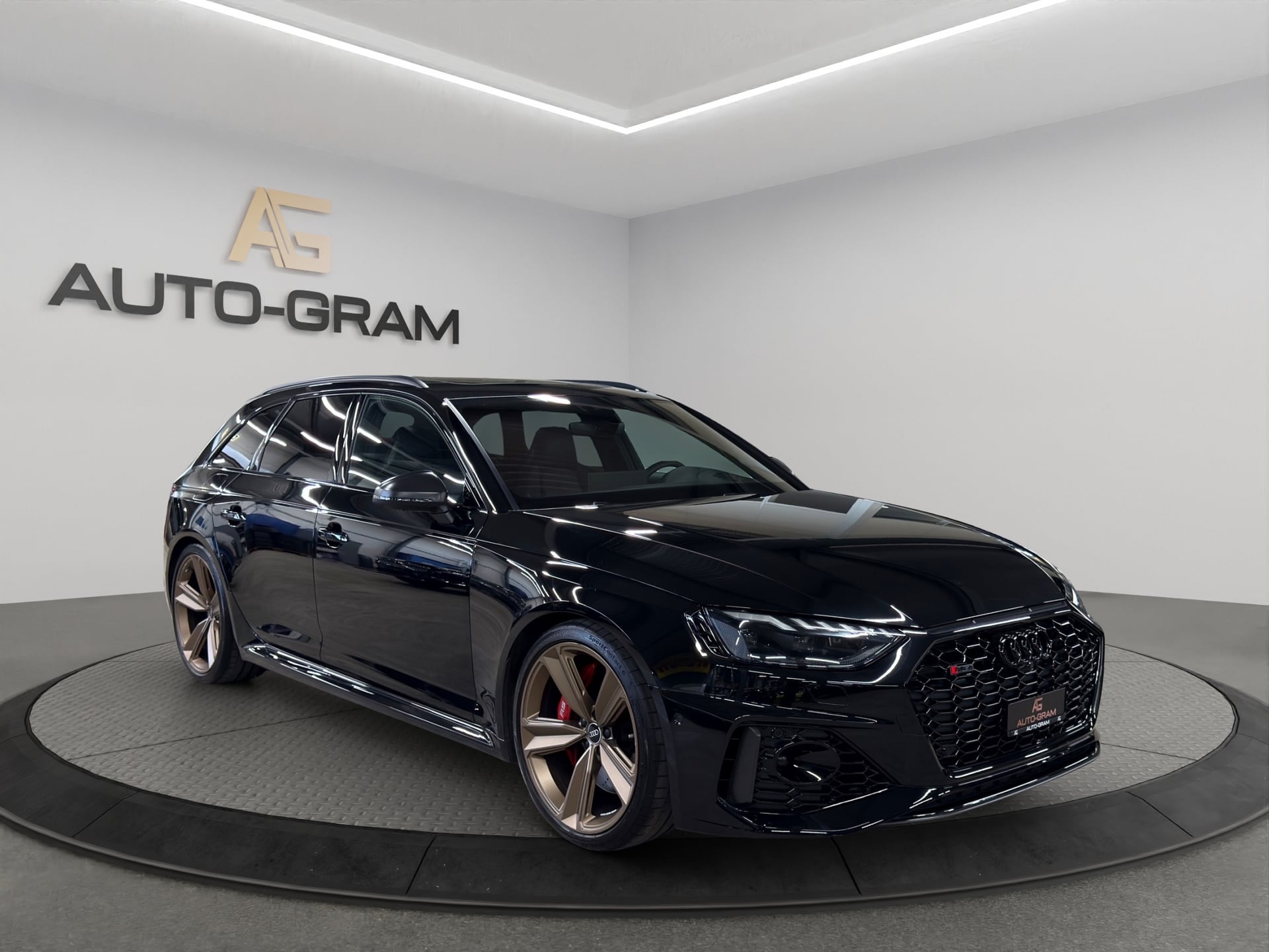 Audi RS4 Avant quattro tiptronic – Bild 7