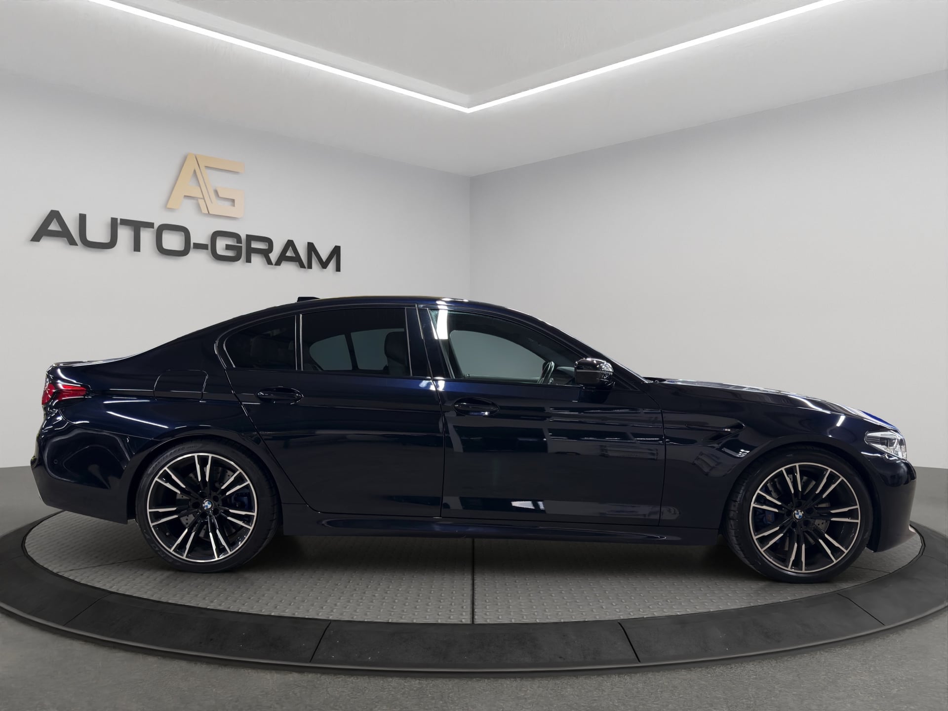 BMW M5 xDrive Competition Drivelogic – Bild 6