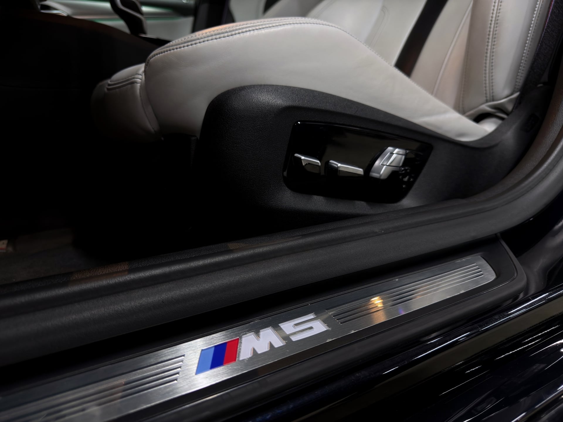 BMW M5 xDrive Competition Drivelogic – Bild 28