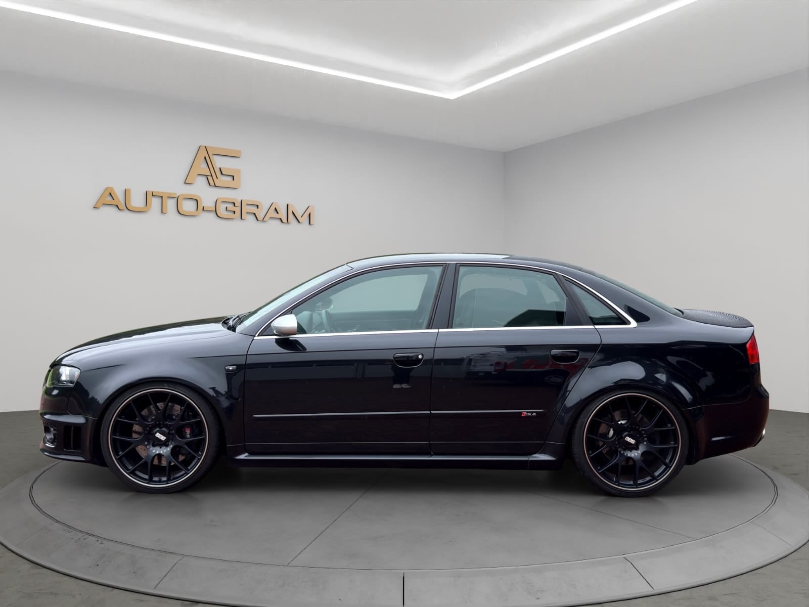 Audi RS4 4.2 V8 quattro – Bild 2