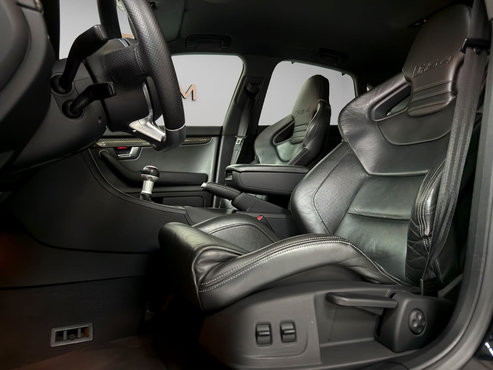 Audi RS4 4.2 V8 quattro – Bild 12