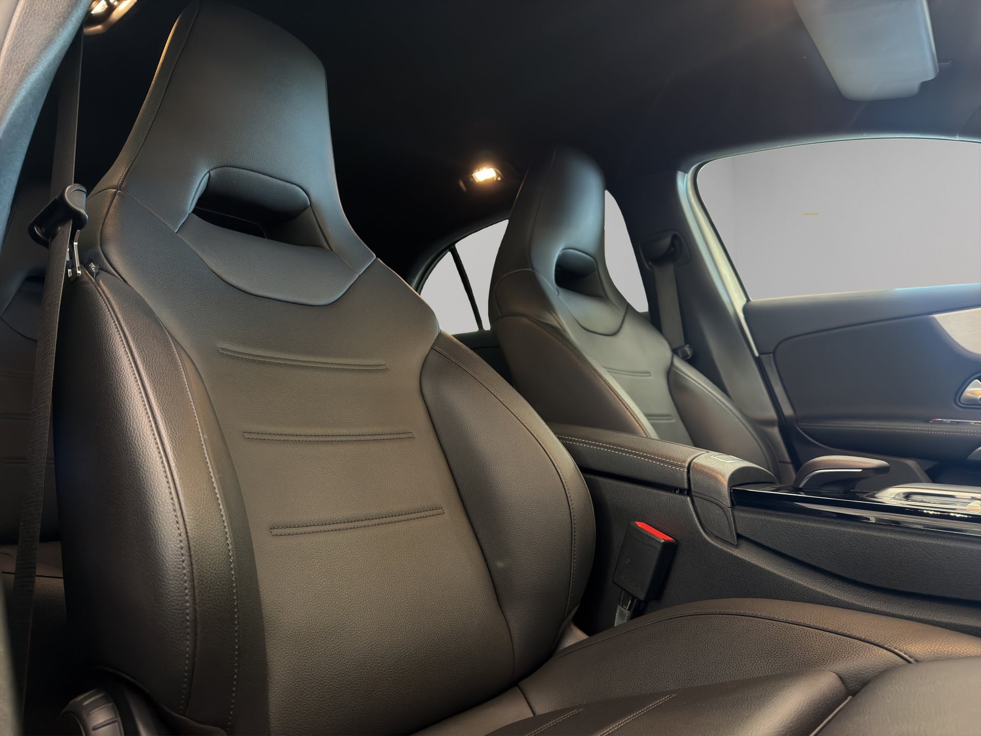 Mercedes-Benz A 220 Progressive 7G-DCT 4Matic – Bild 14