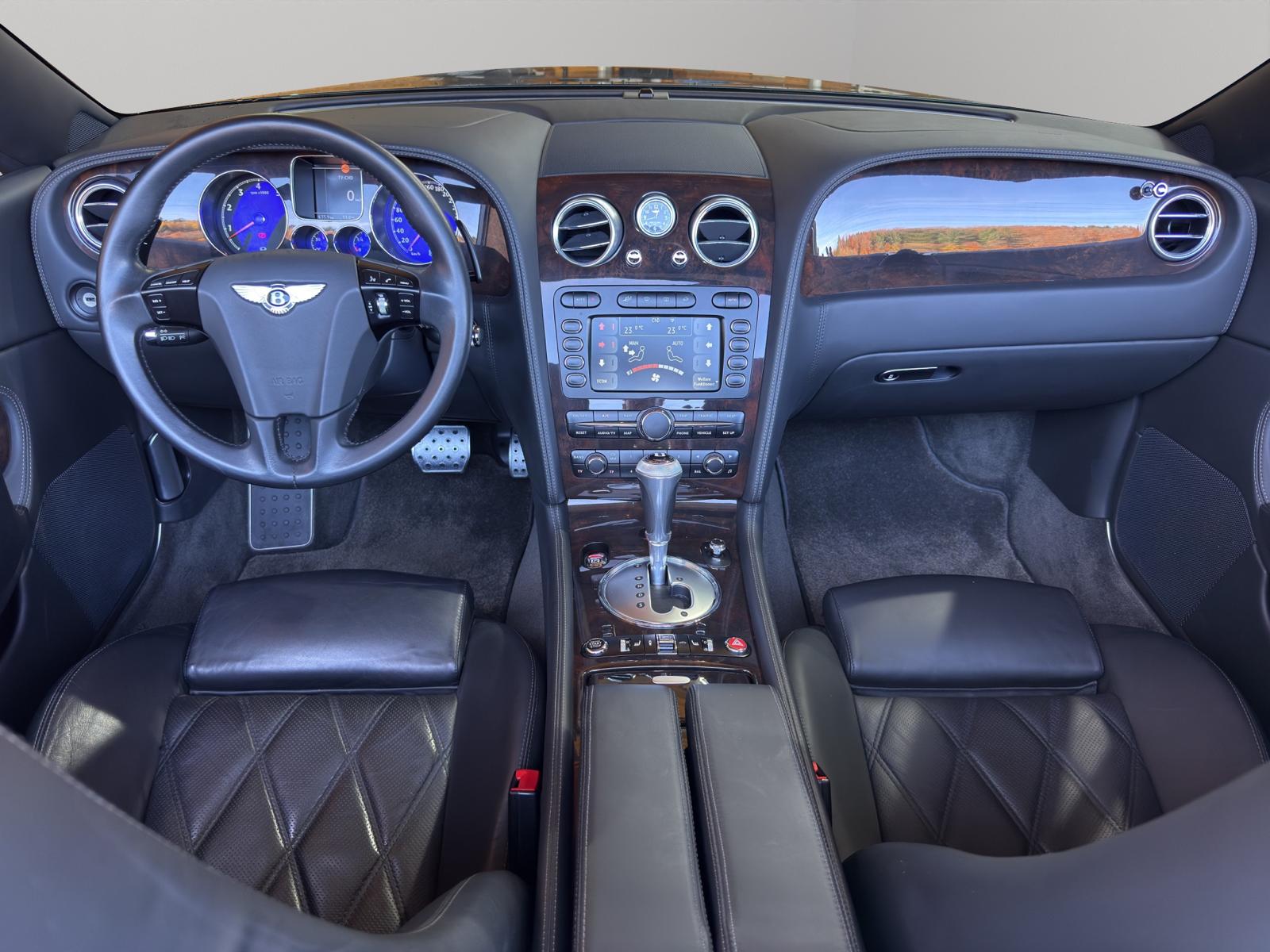 Bentley Continental GTC 6.0 – Bild 15