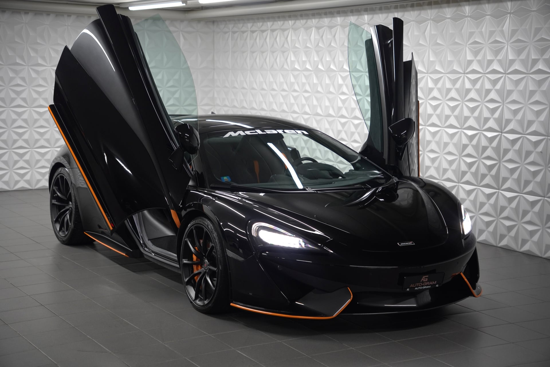 McLaren 570S Spider 3.8 V8 SSG – Bild 25