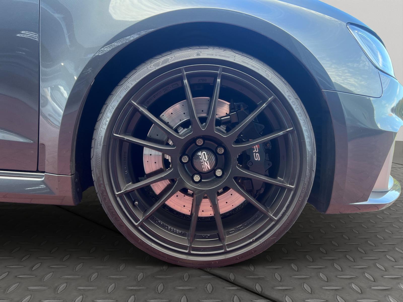 Audi RS3 2.5 TSI quattro S-tronic – Bild 11