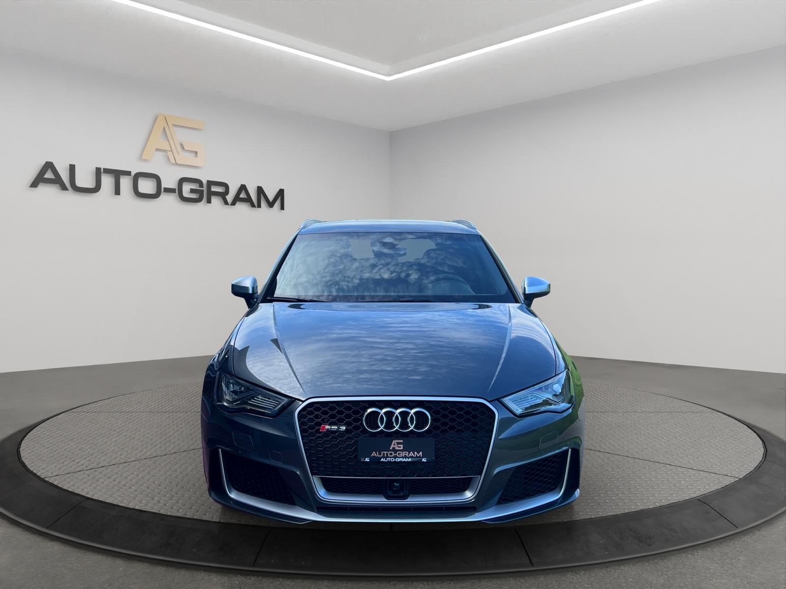 Audi RS3 2.5 TSI quattro S-tronic – Bild 8