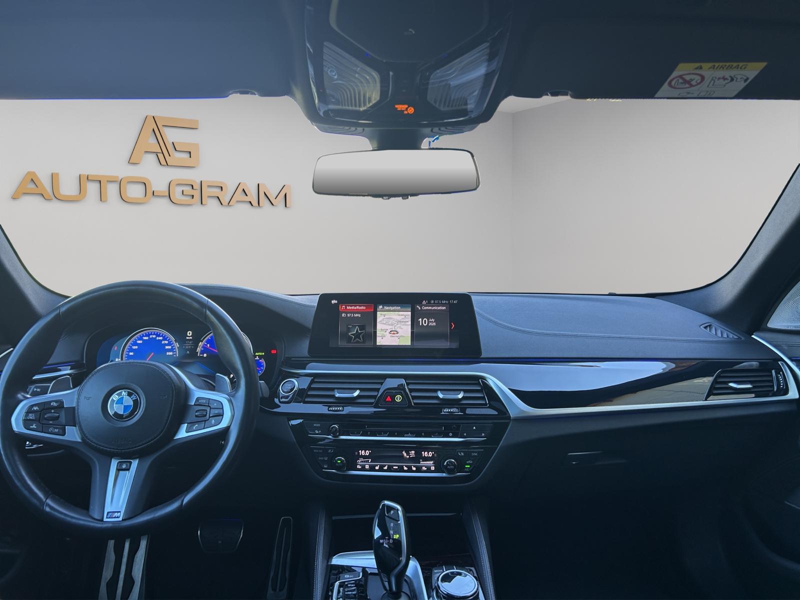 BMW M550i xDrive Steptronic – Bild 17