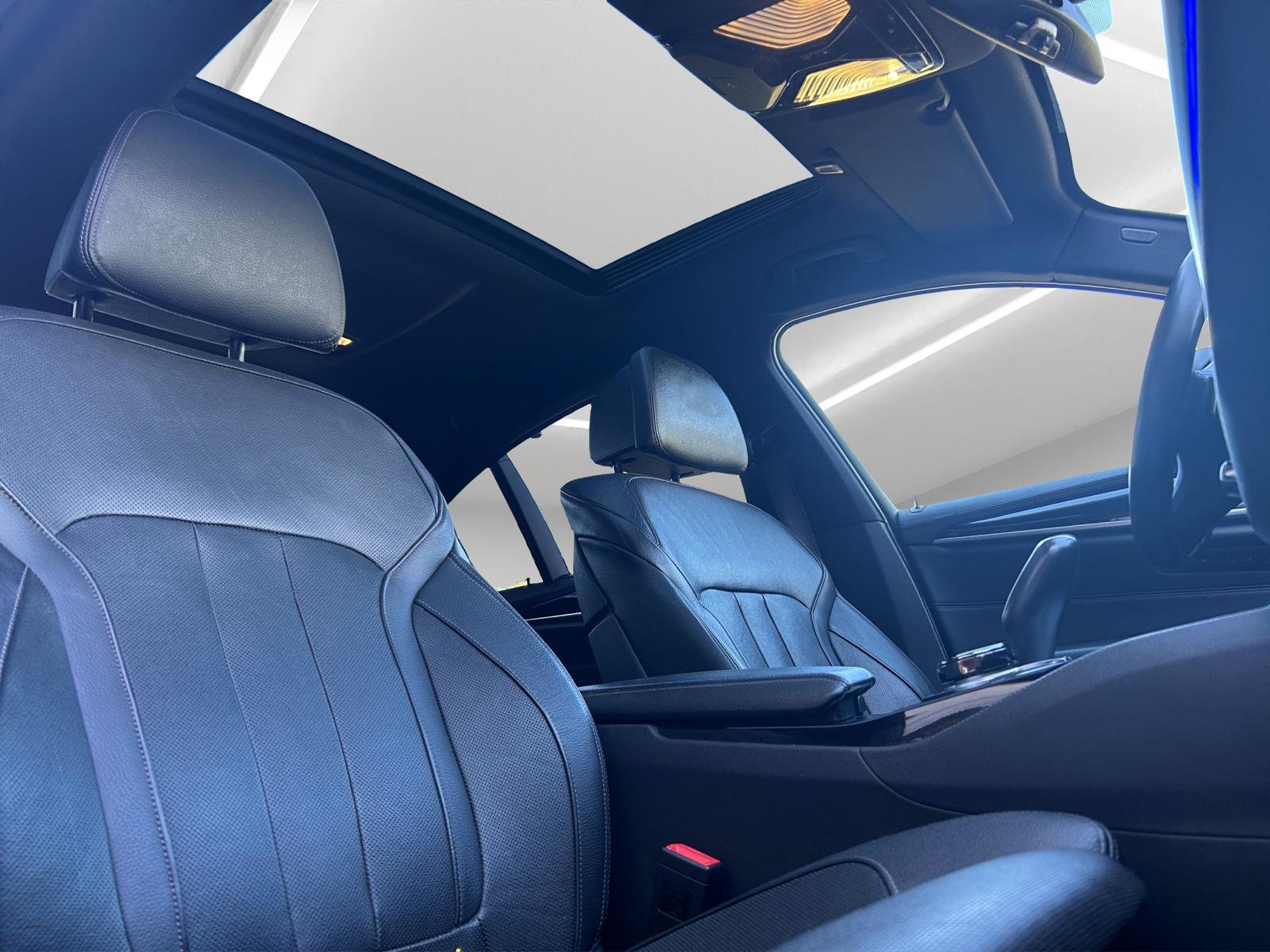 BMW M550i xDrive Steptronic – Bild 13