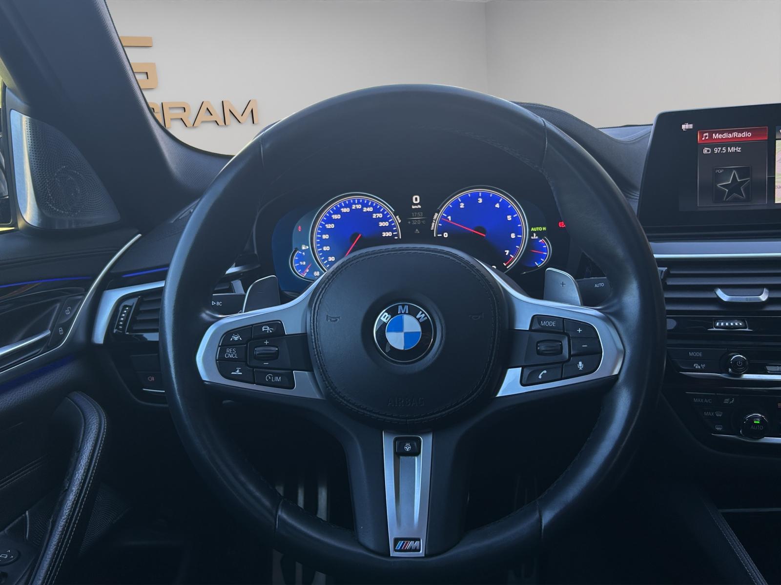 BMW M550i xDrive Steptronic – Bild 22