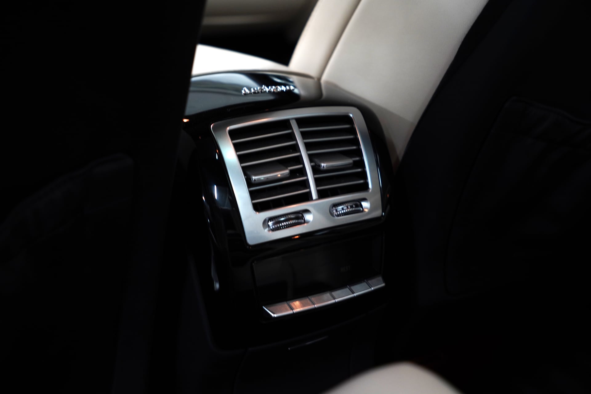 Mercedes-Benz S 63 AMG 7G-Tronic – Bild 24