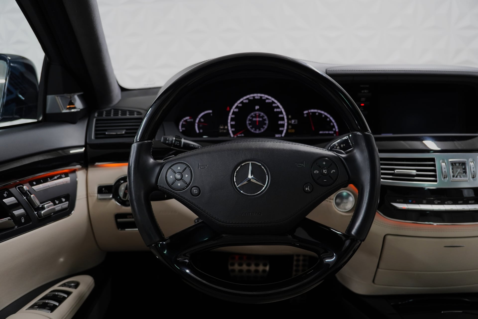 Mercedes-Benz S 63 AMG 7G-Tronic – Bild 14