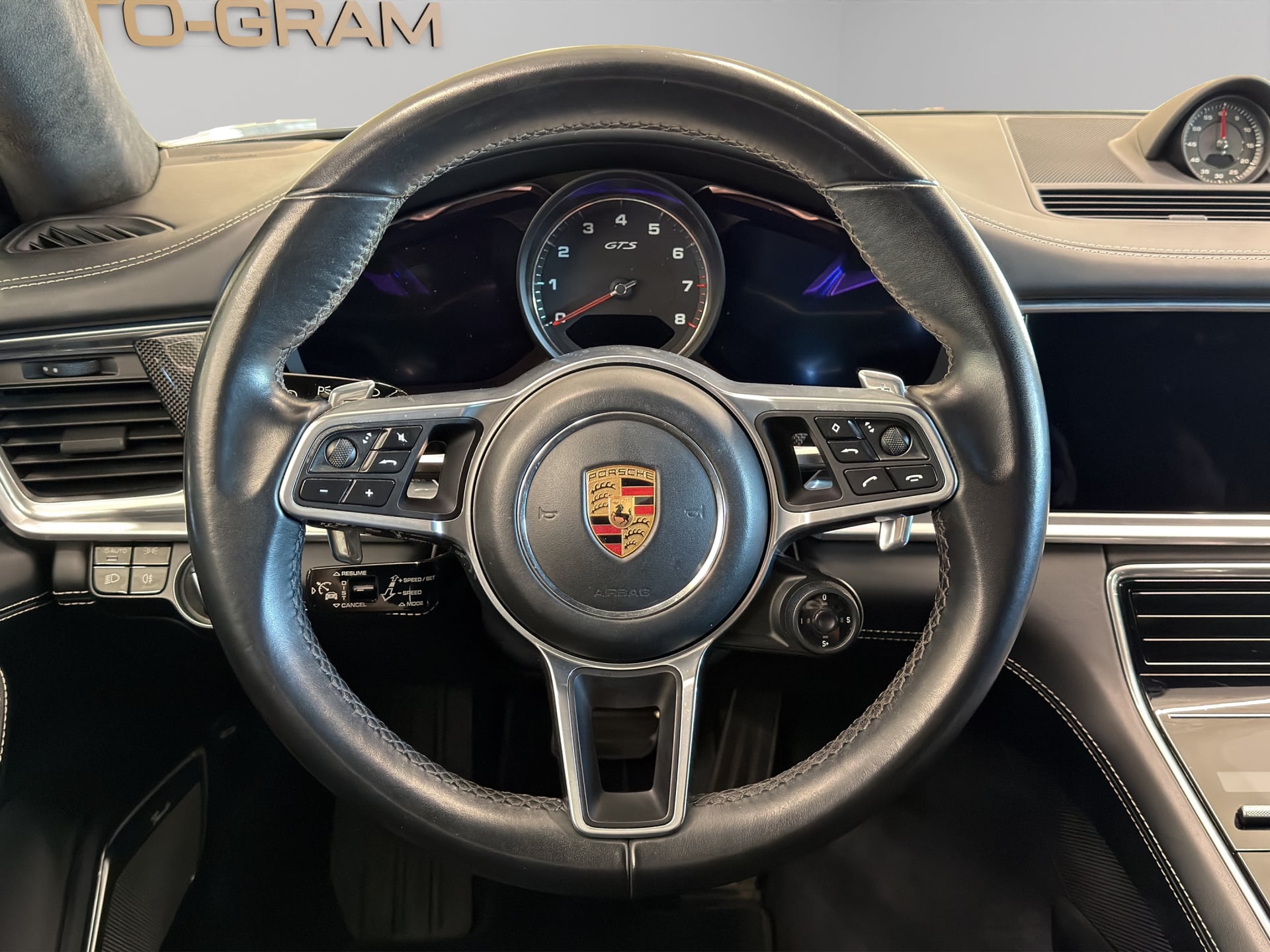 Porsche Panamera GTS PDK – Bild 17