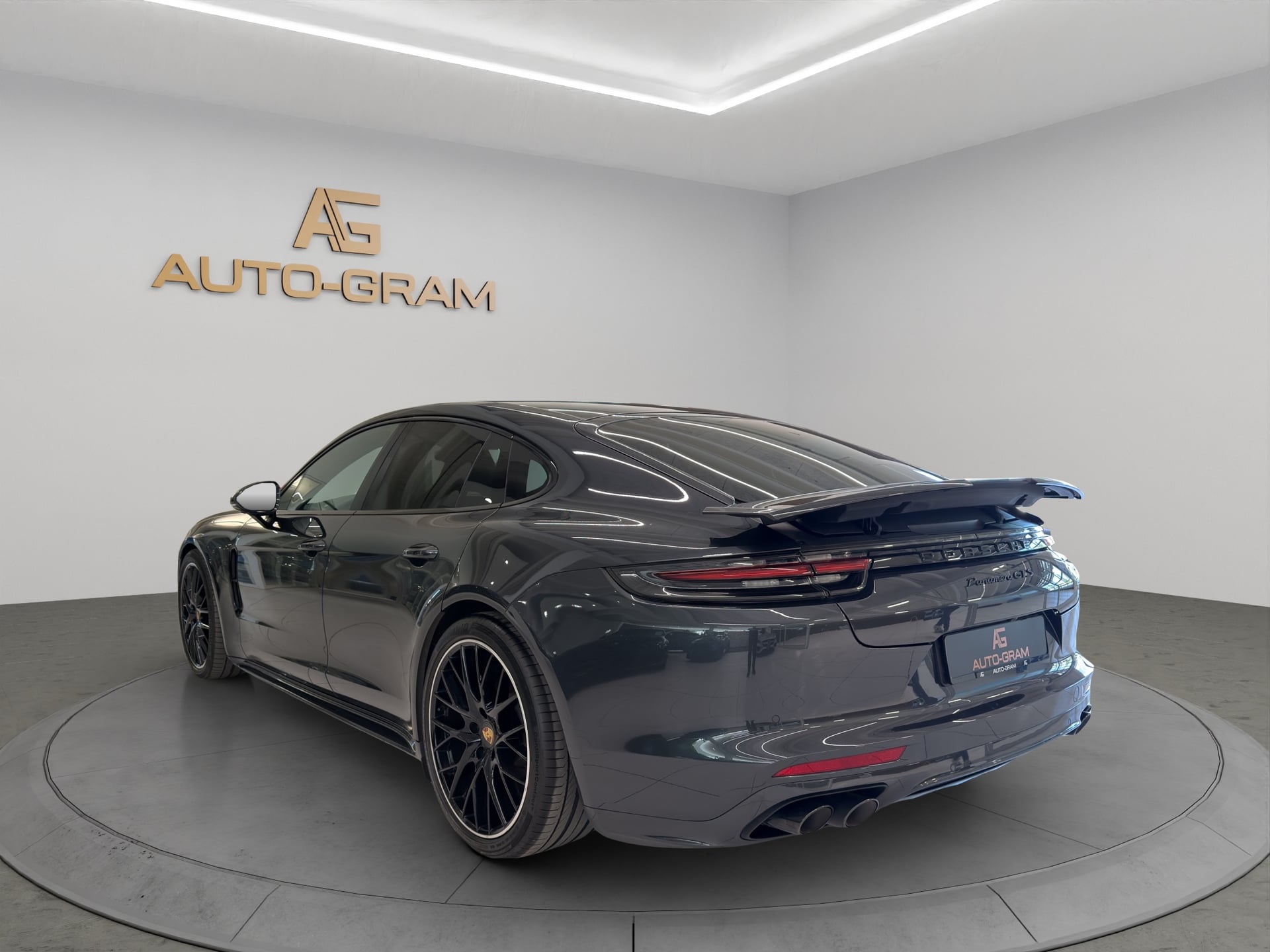 Porsche Panamera GTS PDK – Bild 3