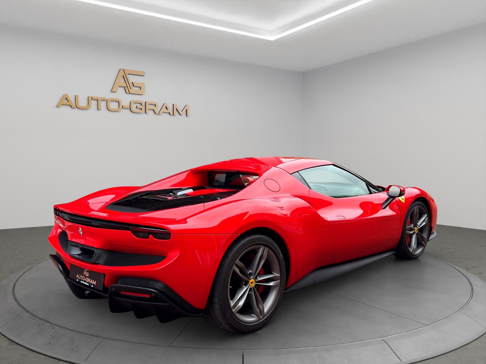 Ferrari 296 GTB – Bild 5