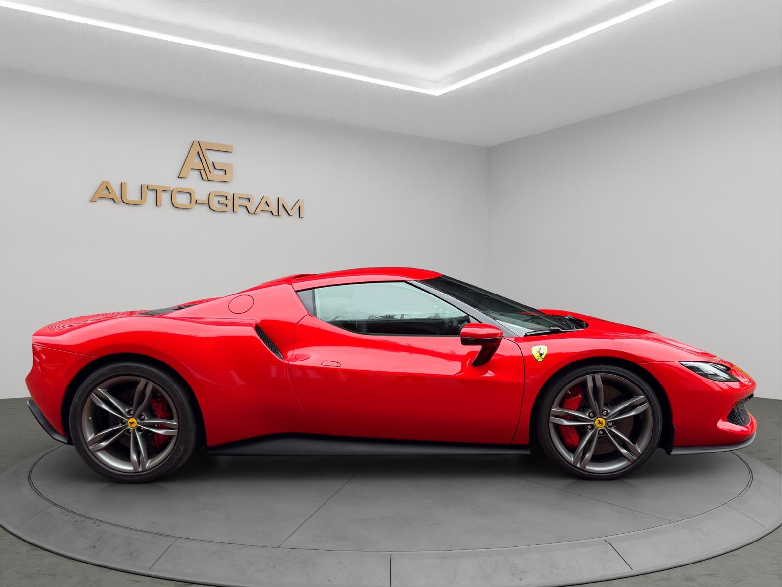Ferrari 296 GTB – Bild 6