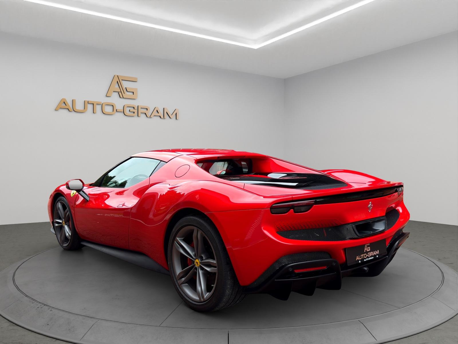 Ferrari 296 GTB – Bild 3