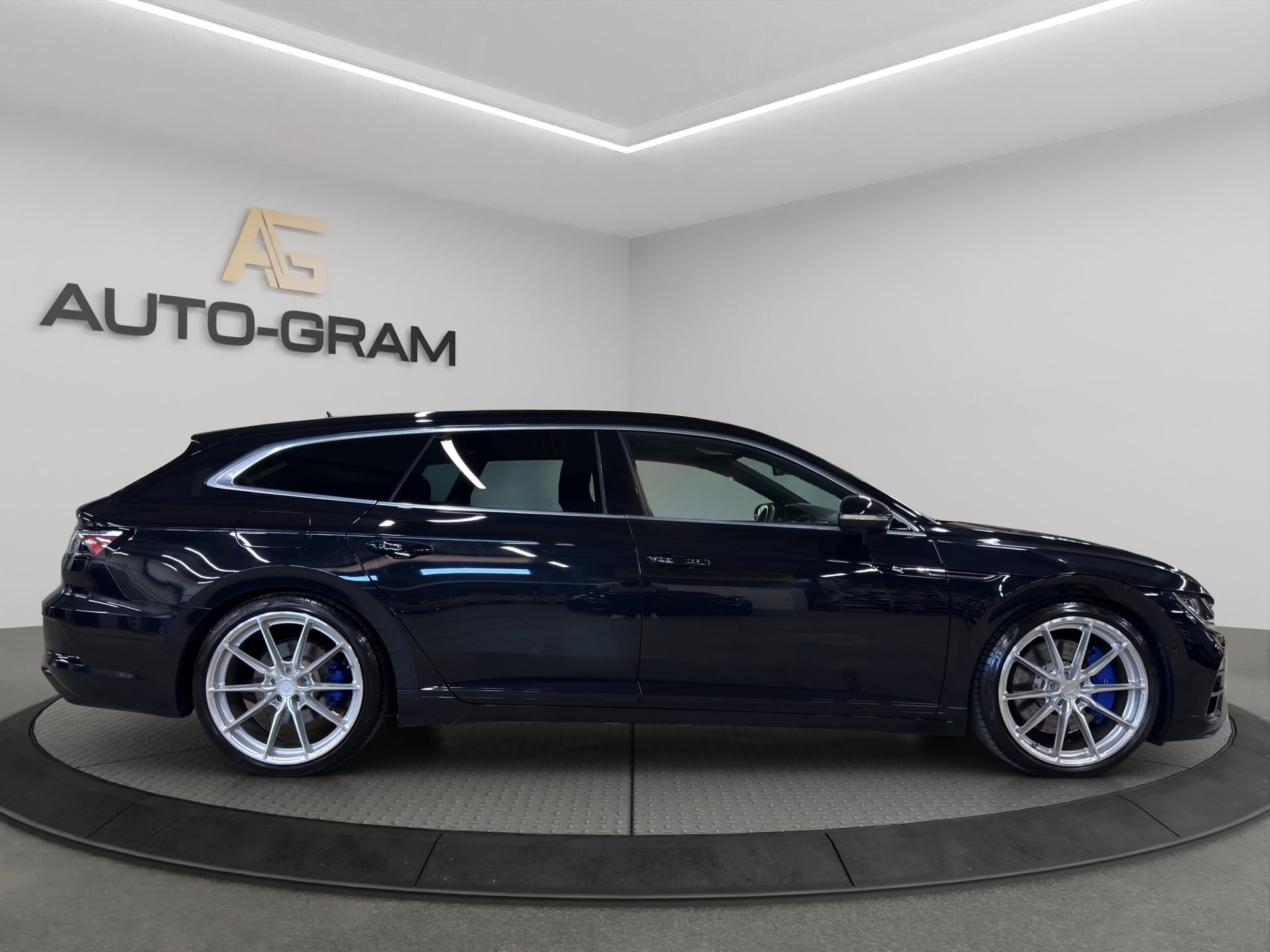 VW Arteon SB 2.0 TSI R-Line 4Motion DSG – Bild 6