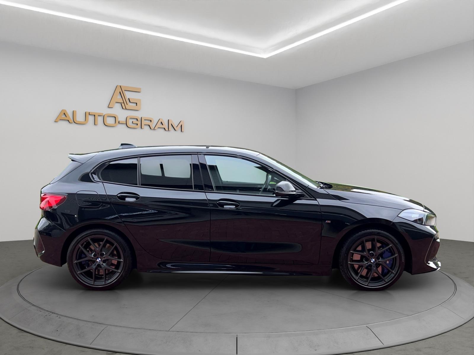 BMW M135i xDrive Steptronic – Bild 6