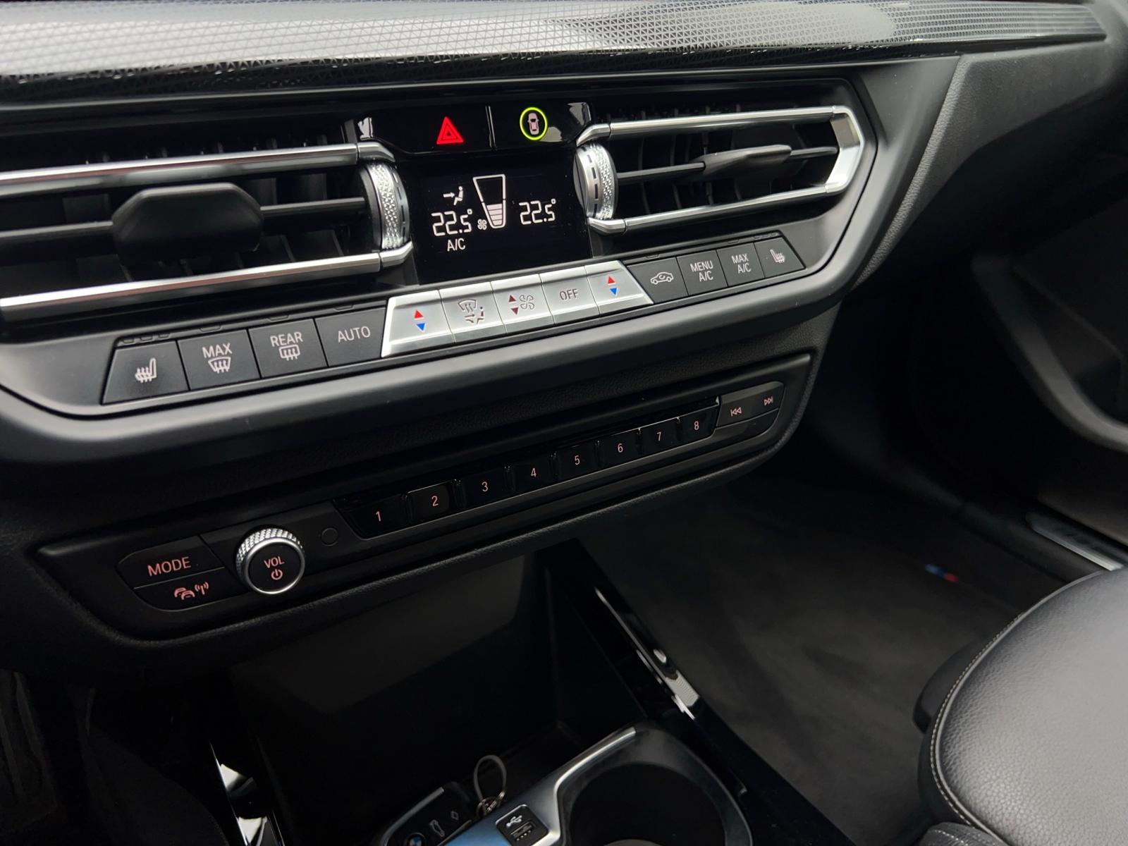 BMW M135i xDrive Steptronic – Bild 20
