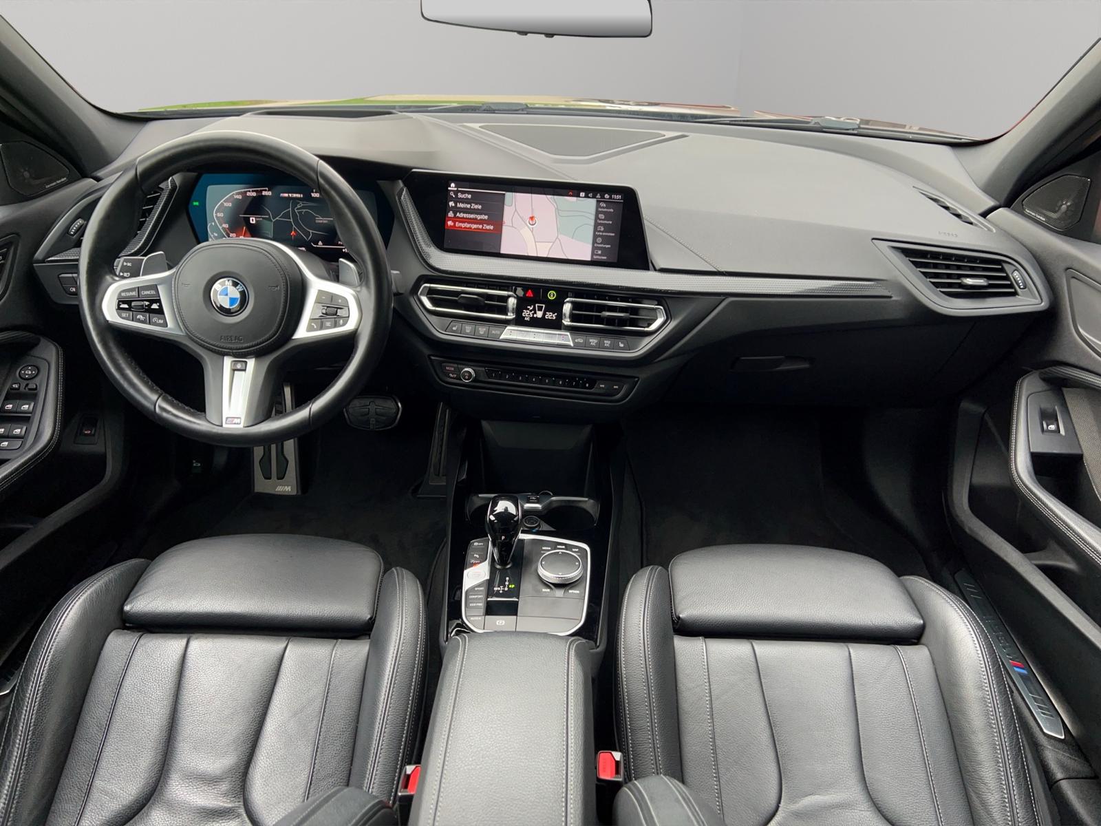 BMW M135i xDrive Steptronic – Bild 15
