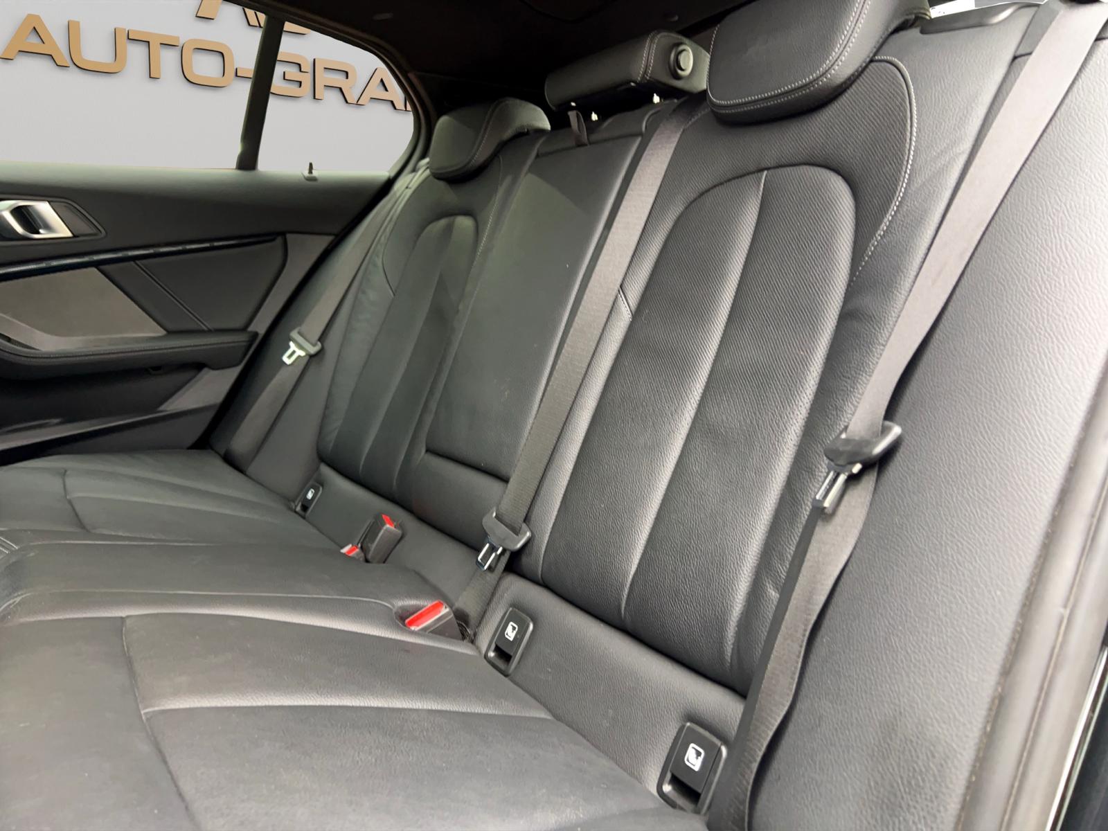 BMW M135i xDrive Steptronic – Bild 26