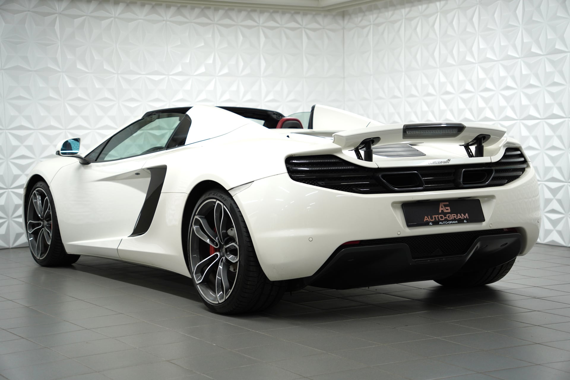 McLaren 12C MP4-12C Spider 3.8 V8 SSG – Bild 3