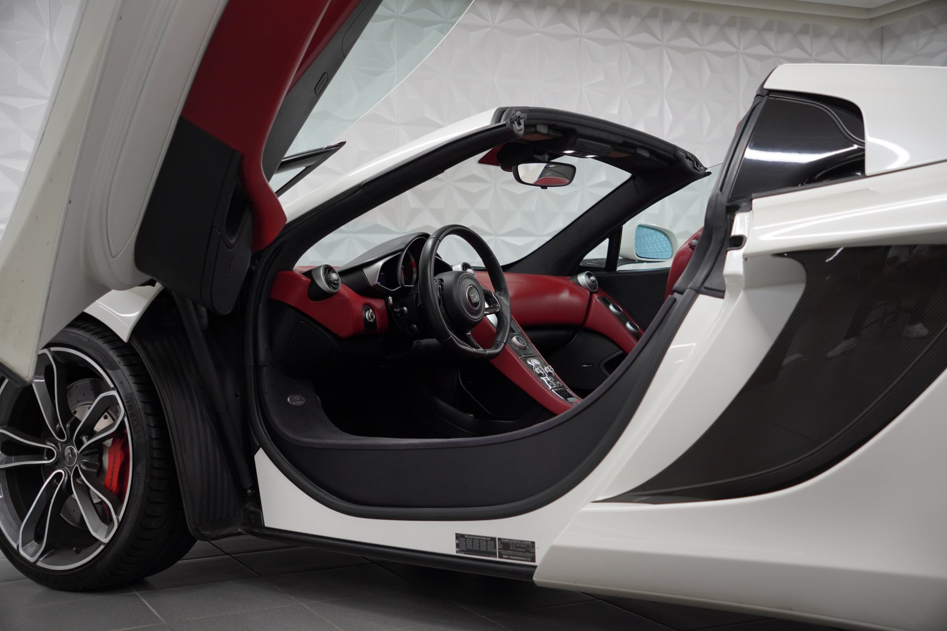 McLaren 12C MP4-12C Spider 3.8 V8 SSG – Bild 17