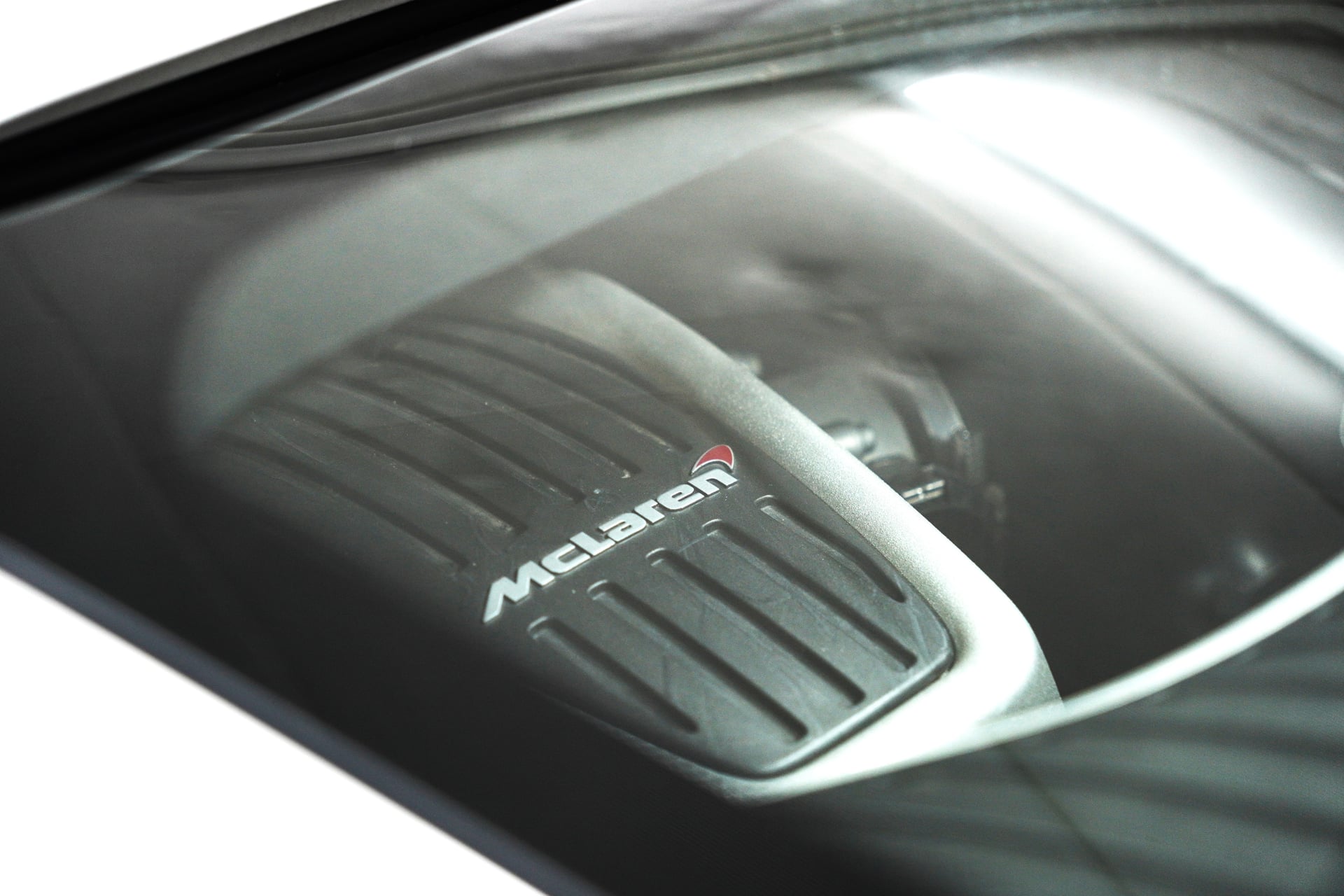 McLaren 12C MP4-12C Spider 3.8 V8 SSG – Bild 20