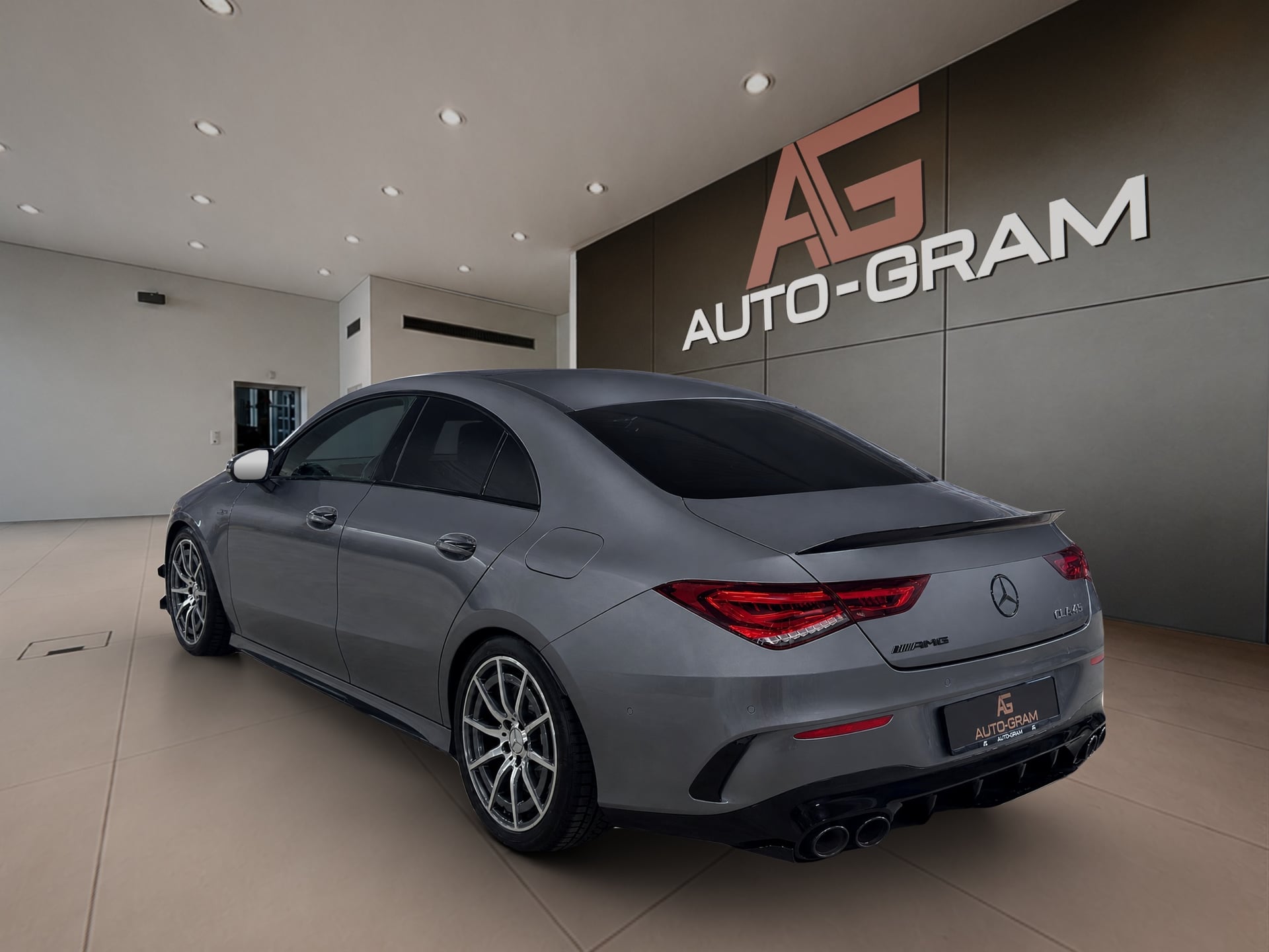 Mercedes-Benz CLA 45 AMG 4Matic+ 8G-DCT – Bild 3