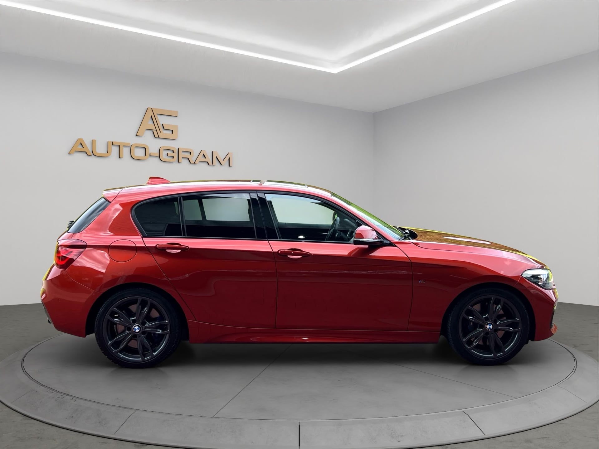 BMW M140i xDrive Steptronic – Bild 6