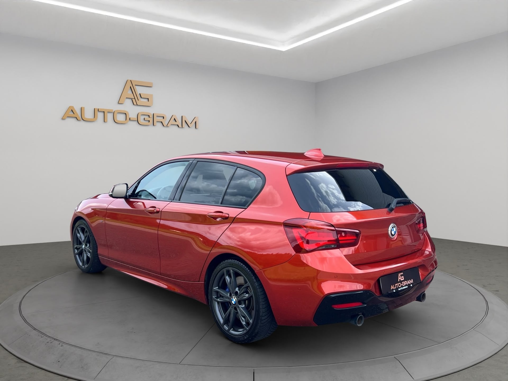 BMW M140i xDrive Steptronic – Bild 10