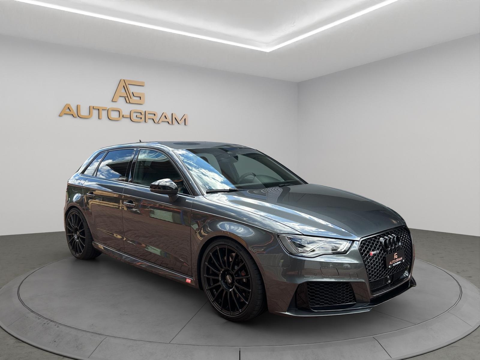 Audi RS3 2.5 TSI quattro S-tronic – Bild 7