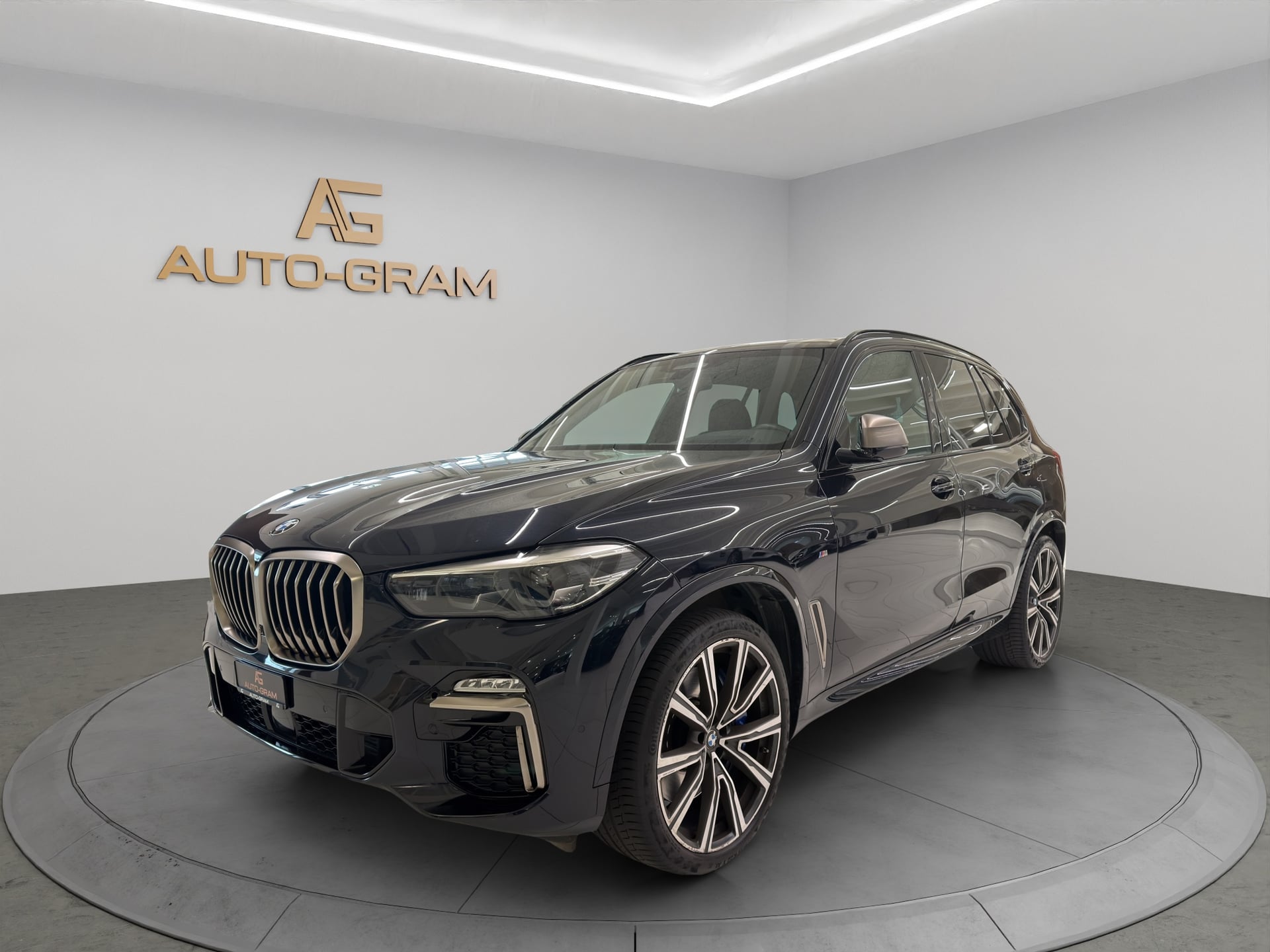 BMW X5 xDrive M50i Steptronic