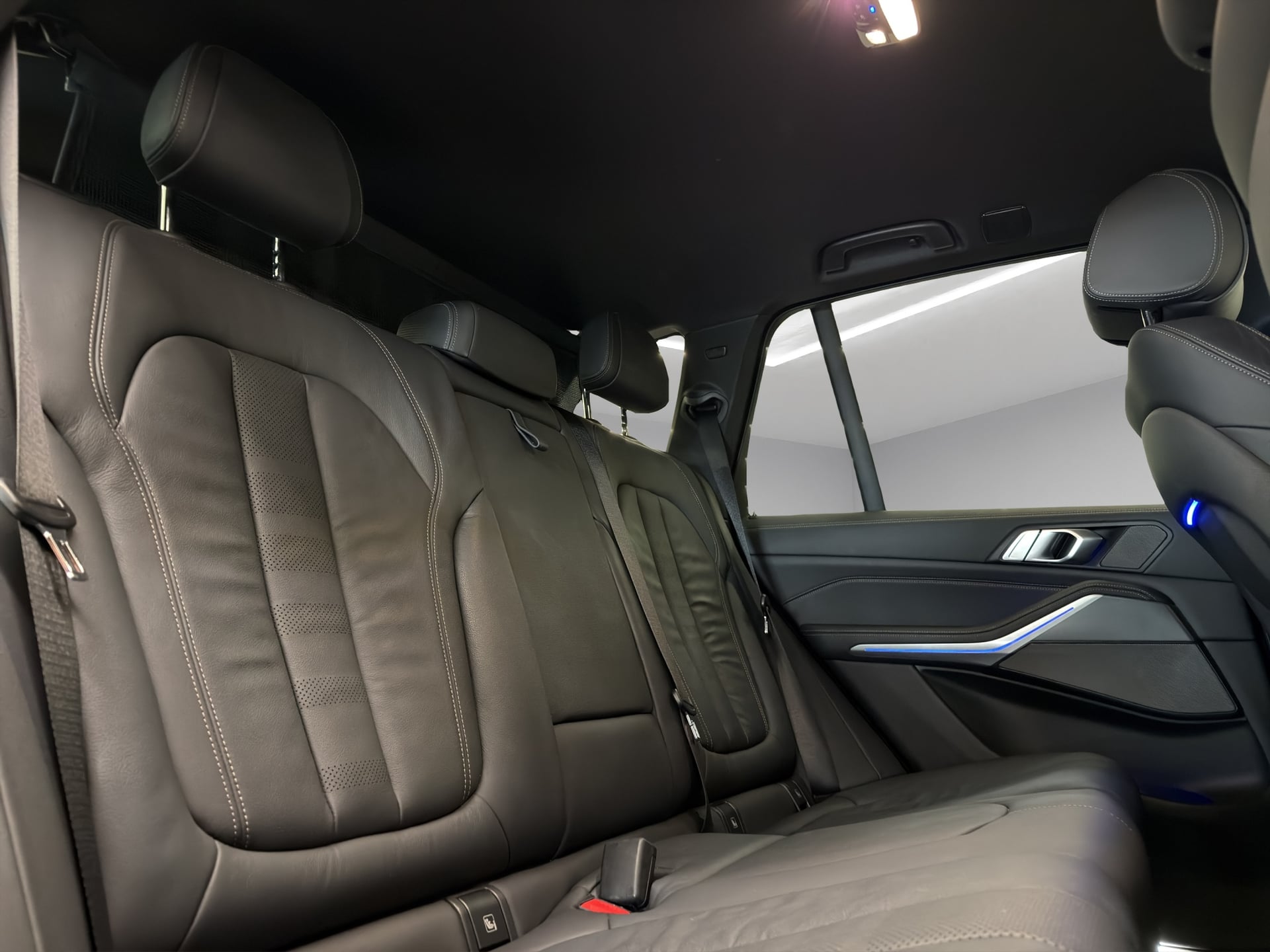 BMW X5 xDrive M50i Steptronic – Bild 24