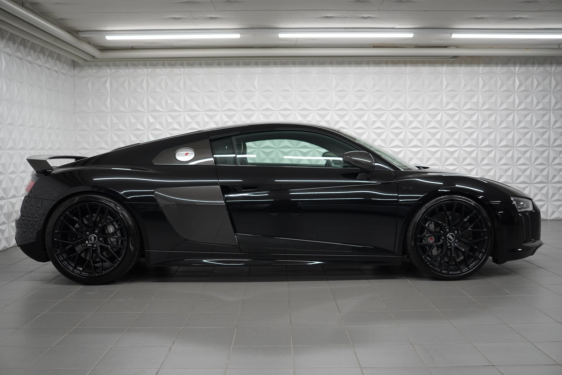 Audi R8 Coupé 5.2 plus S-Tronic – Bild 6