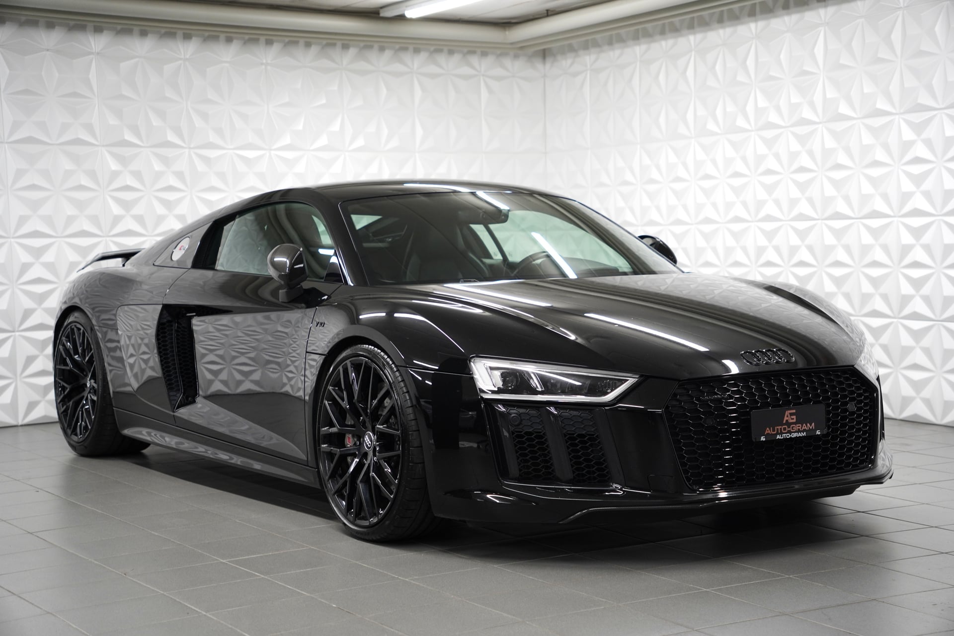 Audi R8 Coupé 5.2 plus S-Tronic – Bild 7