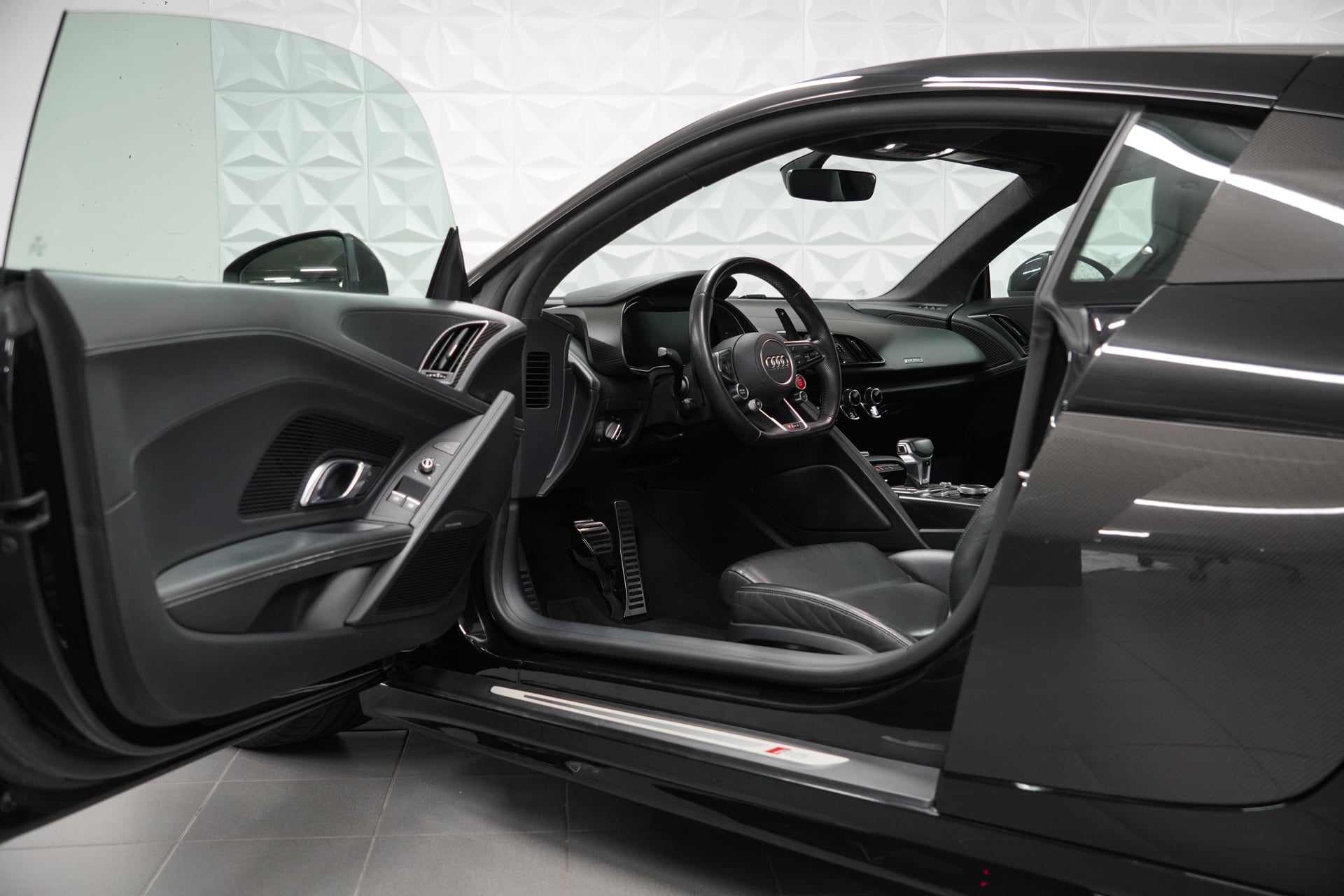 Audi R8 Coupé 5.2 plus S-Tronic – Bild 26