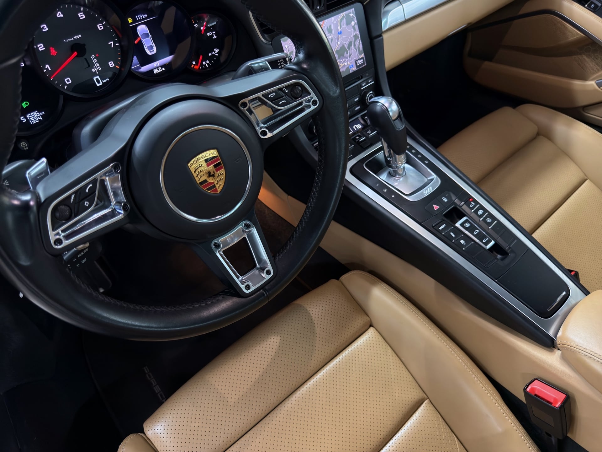 Porsche 911 Carrera 4S PDK – Bild 16