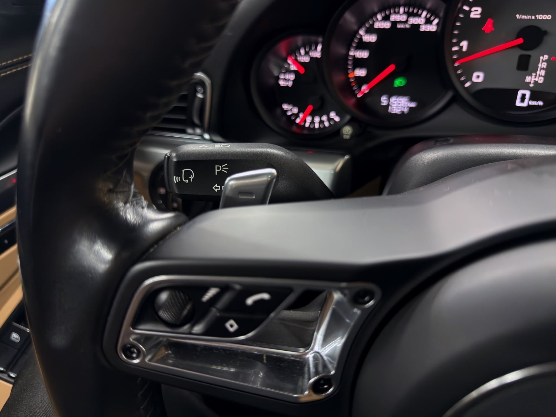 Porsche 911 Carrera 4S PDK – Bild 22