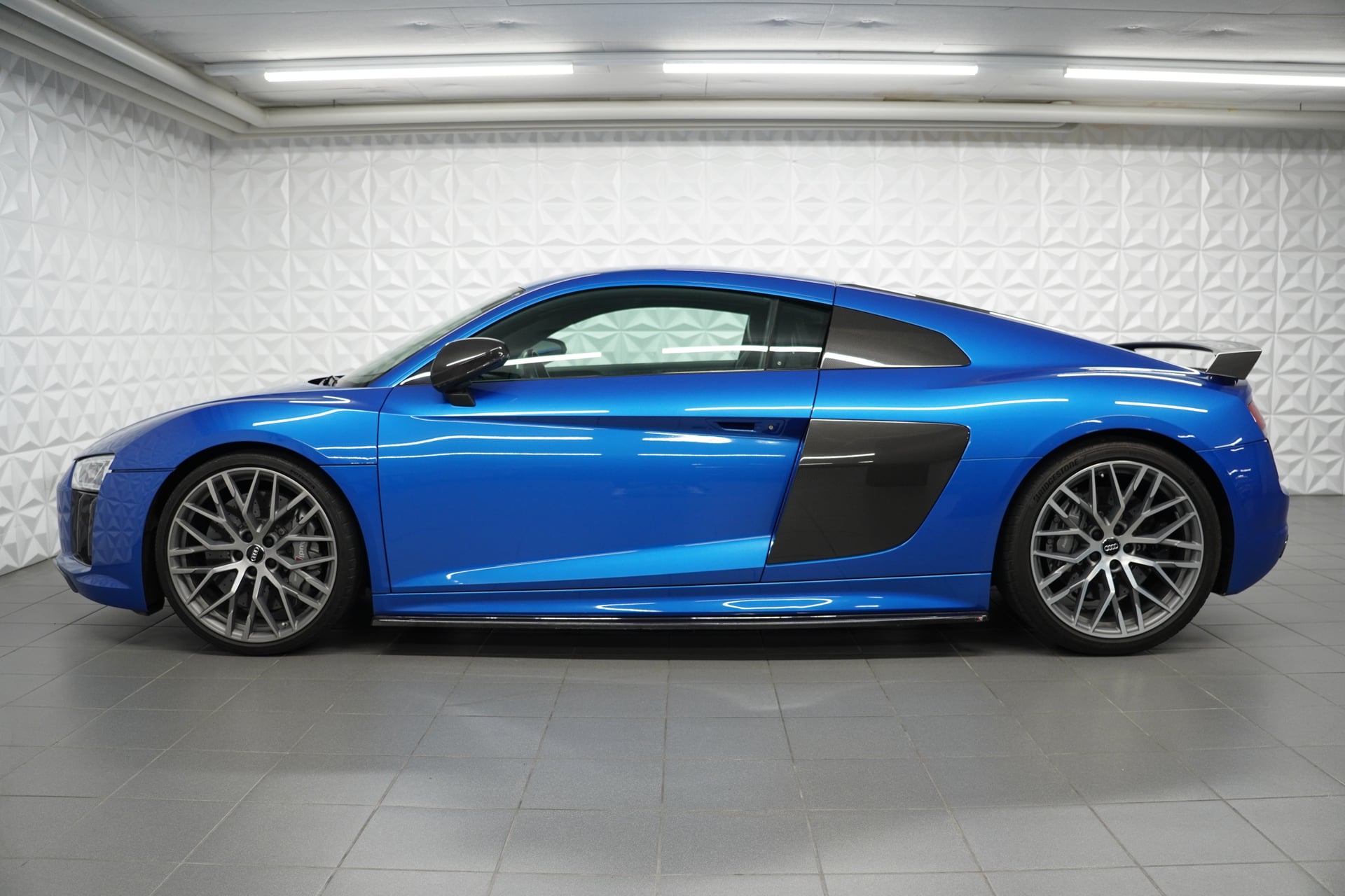 Audi R8 Coupé 5.2 plus S-Tronic – Bild 2